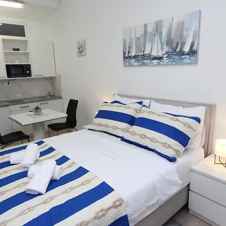 Sunny Apartment Rovinj